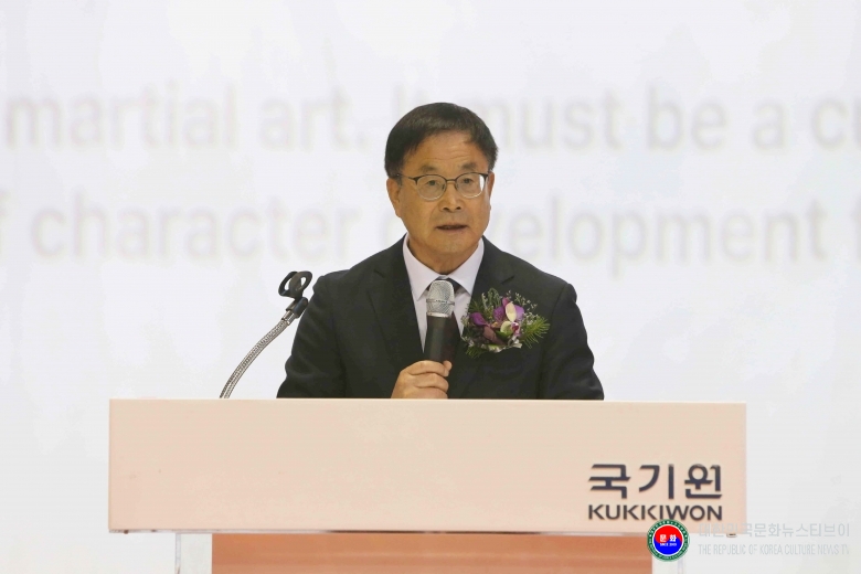 기사 2025.11.06.(목) 1-1  사진 1_윤웅석 원장 취임사 .jpg