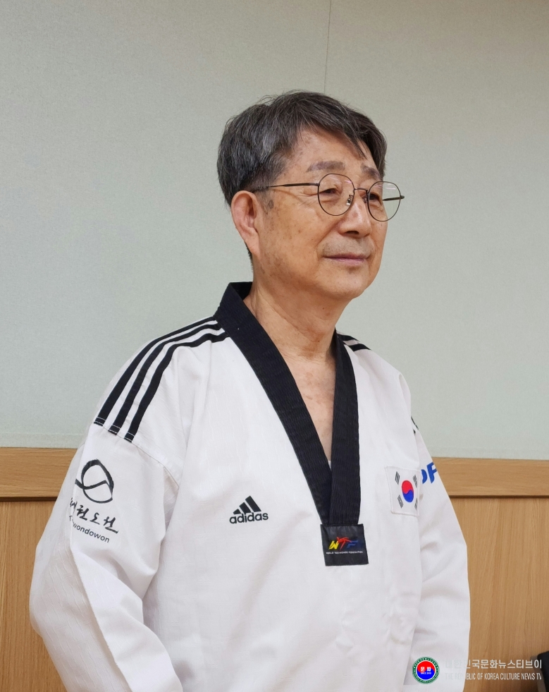 기사 2026.03.04.(수) 1-2 사진 2_이문찬 회장 사진 .jpg