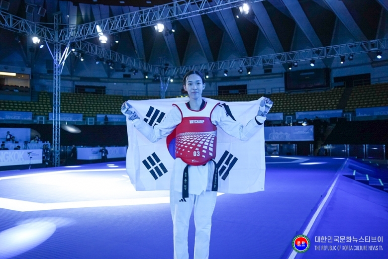 기사 2025.11.25.(화) 3-1 사진 1_여자 -57kg 김유진 .jpg