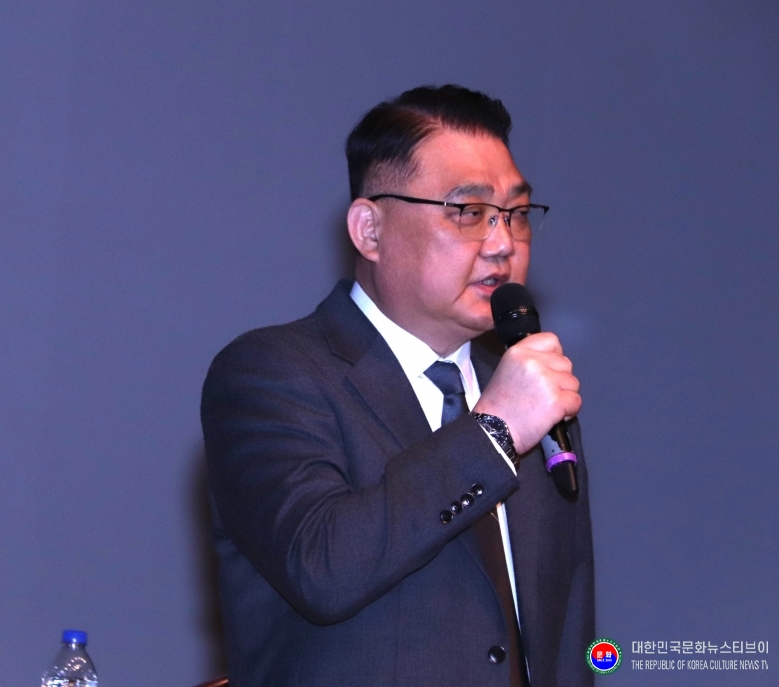 기사 2026.03.08.(일) 1-1 사진 1 김평 경기도태권도협회 회장 IMG_1374.JPG