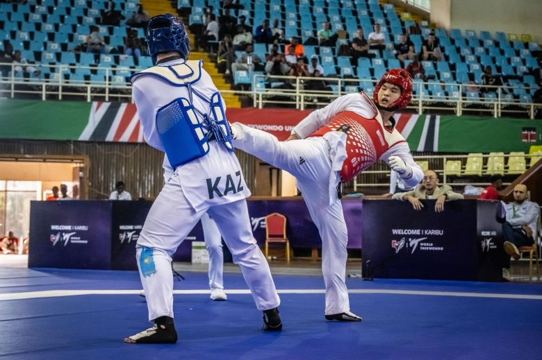 기사 2025.12.04.(목) 2-1 사진 1_나이로비 2025 U-21 세계선수권대회 양준영 M+87kg (오른쪽) 결승전.jpeg