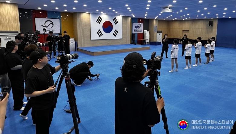 기사 2026.06.18.(목) 1-1 사진 1 내일은 태권왕 시즌 2를 촬영하고 있다..jpg