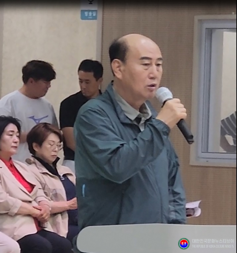 기사 2026.07.04.(토) 1-4  사진 4_2026 전국실버태권도한마당 개회식 박형덕 경기도 동두천시 시장 환영사 경기도 동두천시 반다비체육센터 .jpg