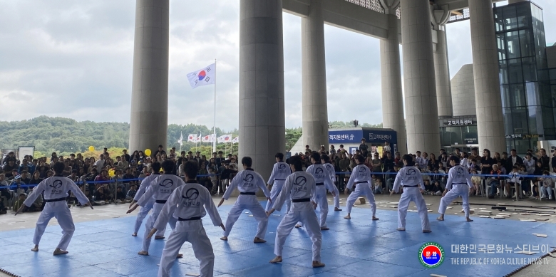 기사 2025.12.08.(월) 2-4 사진 4 독립기념관.jpg