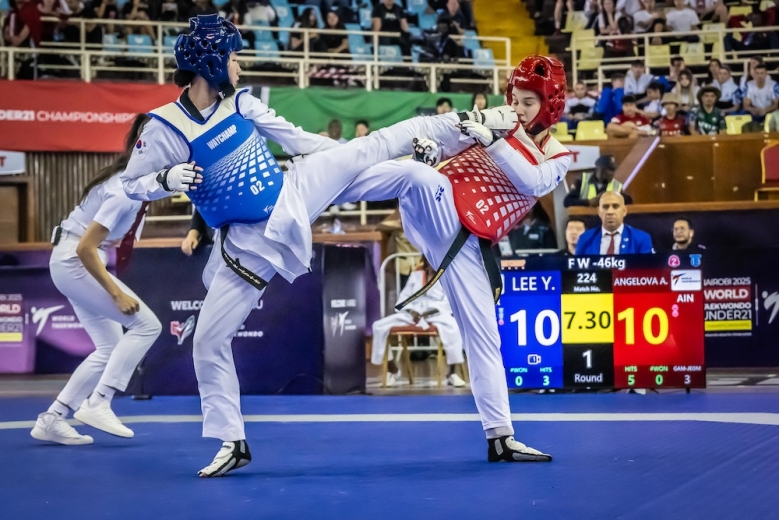 기사 2025.12.08.(월) 3-2 사진 2 이유민 결승전 (W-46kg).jpeg
