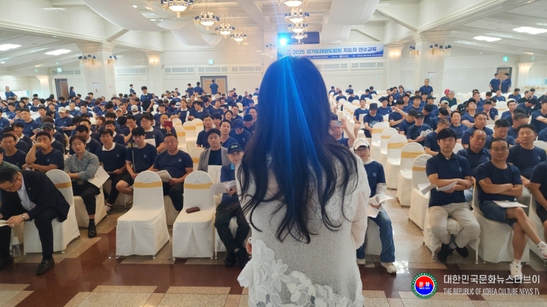 기사 2025.09.01.(월) 1-6 사진 6 박재연 소장 특강 모습_2025 경기도태권도협회 지도자연수교육_강원도 동해시 동해보양온천 컨벤션호텔 .jpg