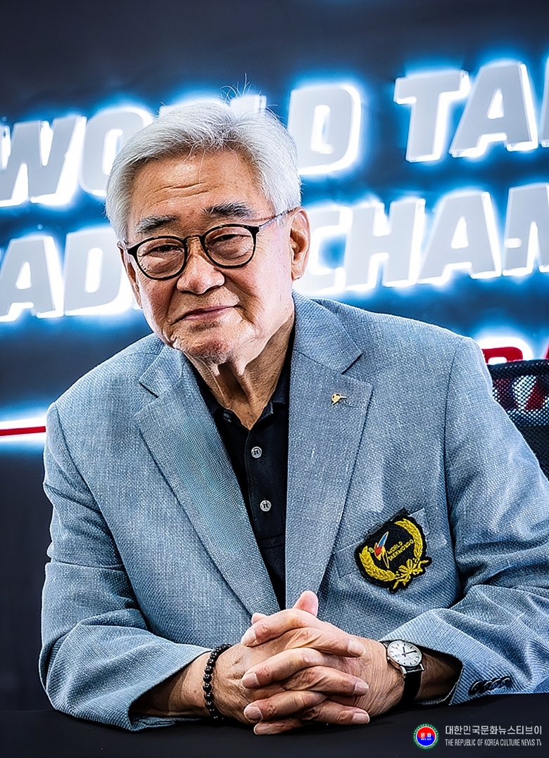 기사 2026.01.07.(수) 5-1 사진 세계태권도연맹 조정원 총재 사진  .jpg