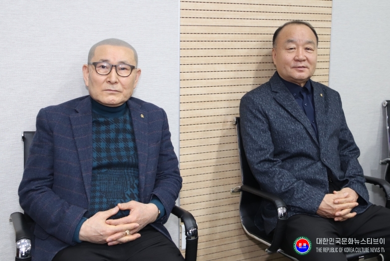 기사 2026.01.16.(금) 2-4 사진 4 2025년도 경기도태권도협회 결산이사회  황인식 사단법인 태권도공제회 상임사, 재단법인 GTAF 이영선 상임이사.JPG